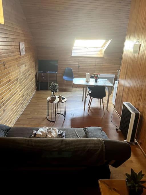 Appartement Studio Hyper Centre Tulle Extérieur photo